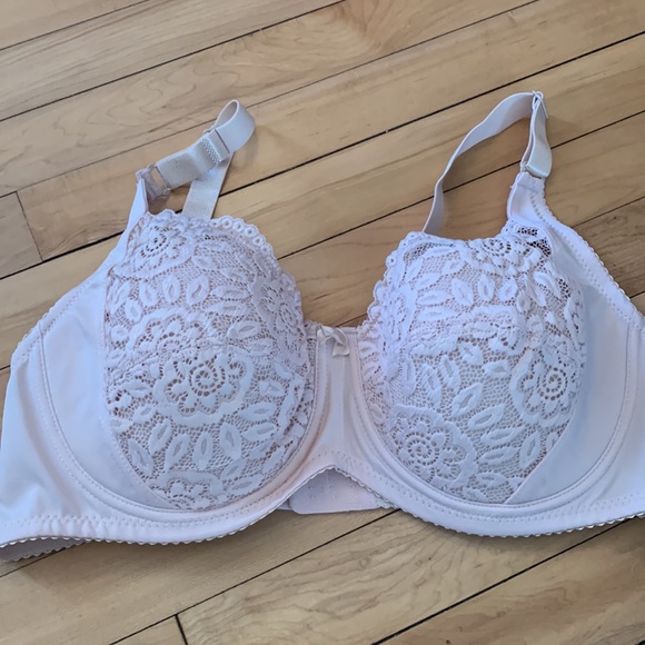 Yalisi Red White Lace Bras Set of 2 - Picture 6 of 8